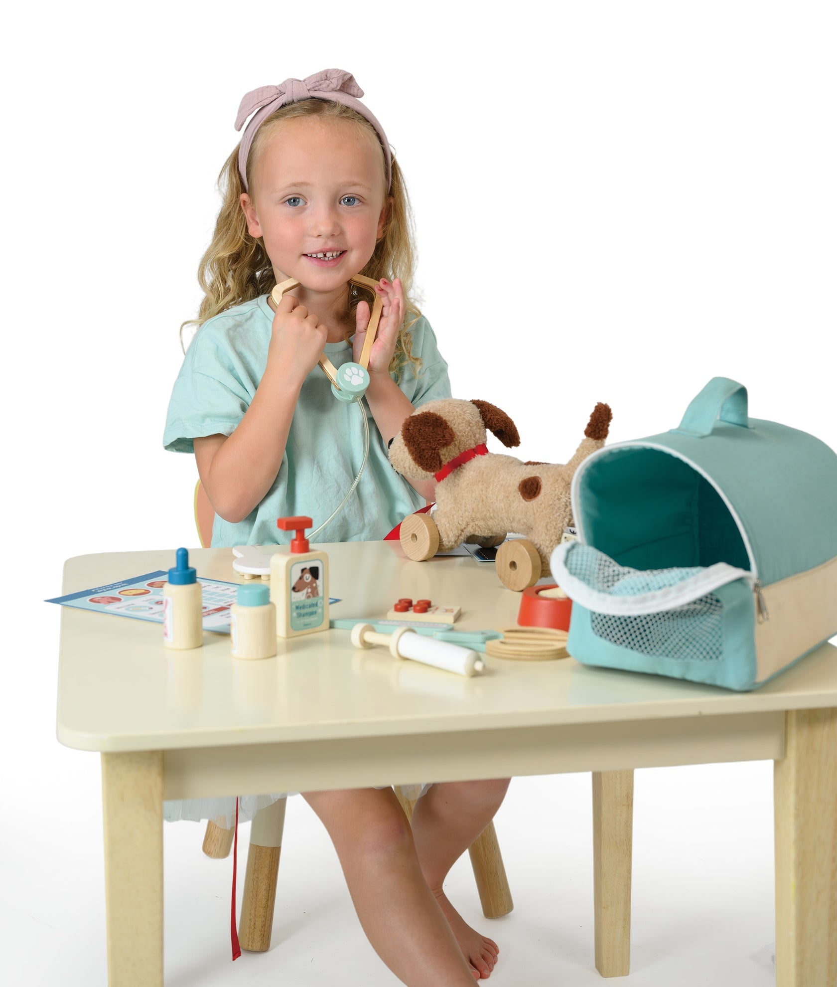 Tender Leaf Toys Animal Rescue Vet Case – Wooden Veterinarian Role Play Set for Kids
