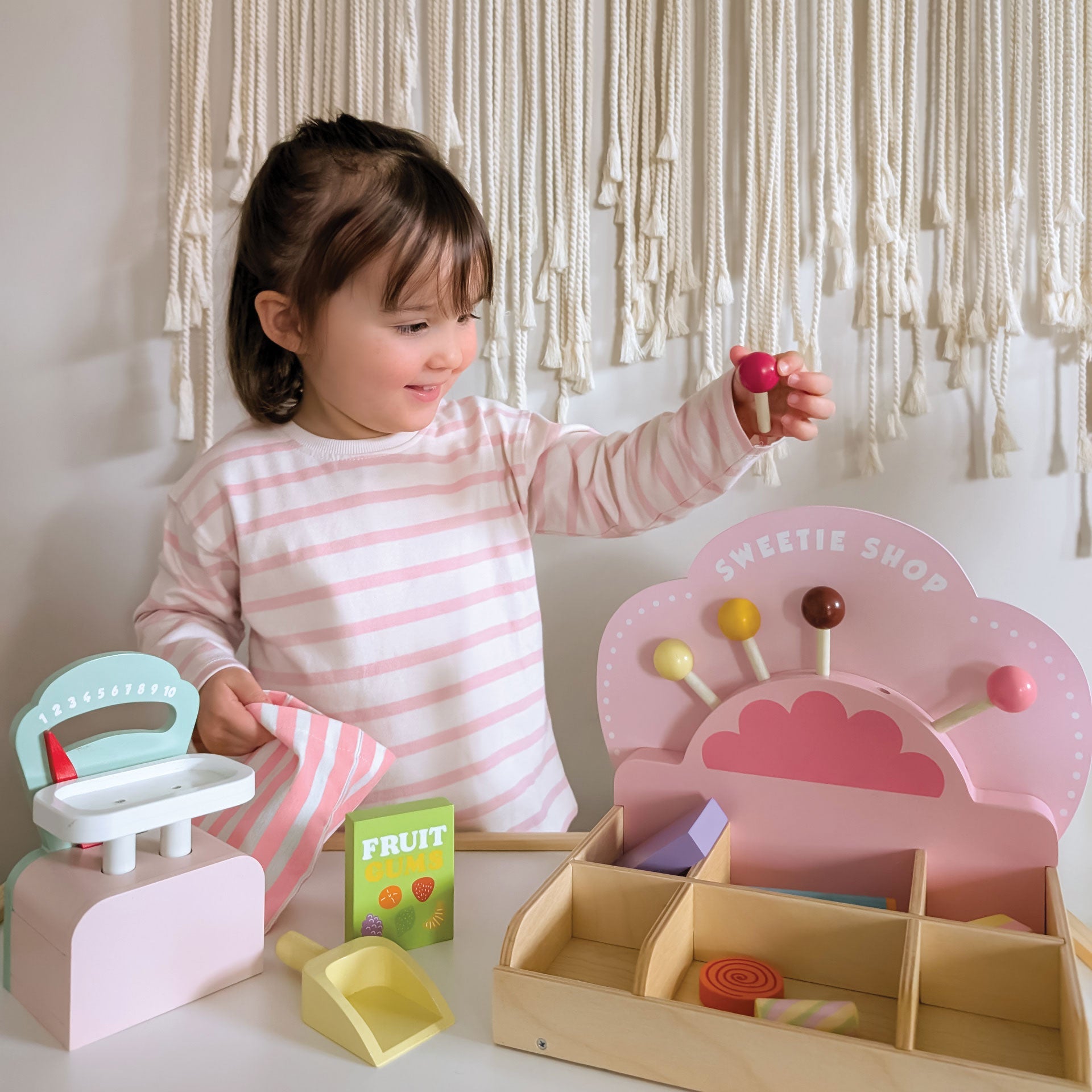 Tender Leaf Sweetie Pic'n'Mix Shop