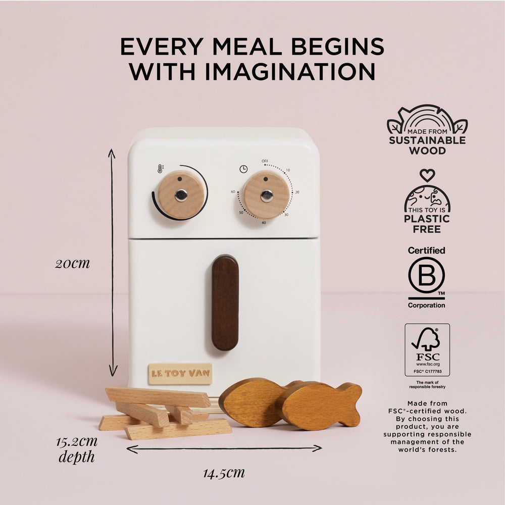 Le Toy Van Wooden Air Fryer Set – FSC-Certified Play Appliance with Drawer, Dials & Fish & Chip Accessories (Ages 3+)