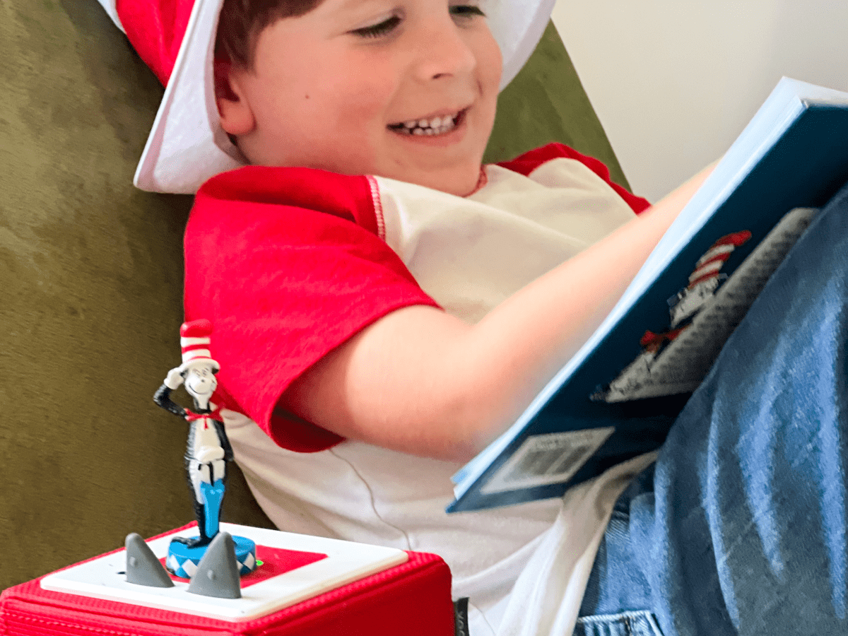 Tonies Dr. Seuss Cat in the Hat – Screen-Free Audio Tonie Figure for Kids (Ages 1+)
