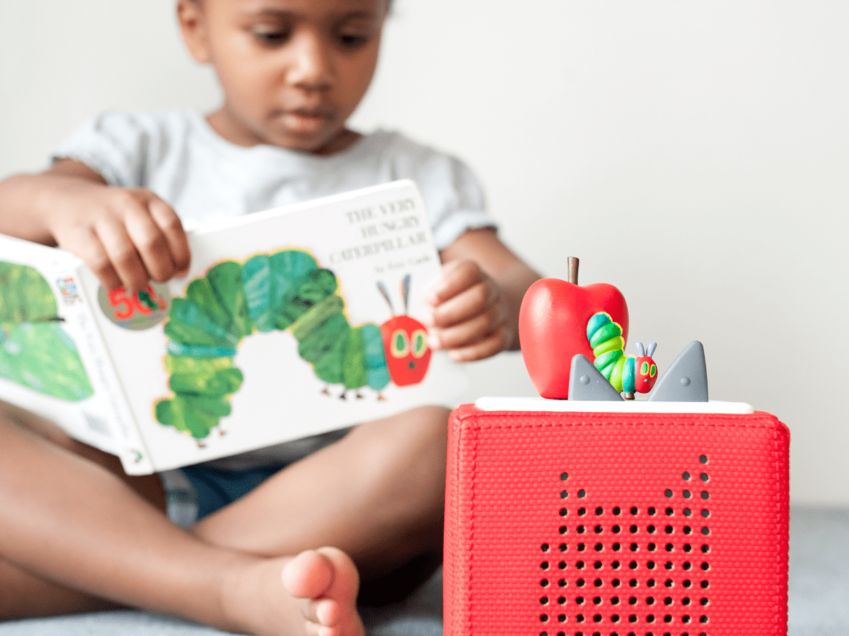 Tonies Eric Carle Very Hungry Caterpillar – Screen-Free Audio Tonie Figure for Kids (Ages 1+)