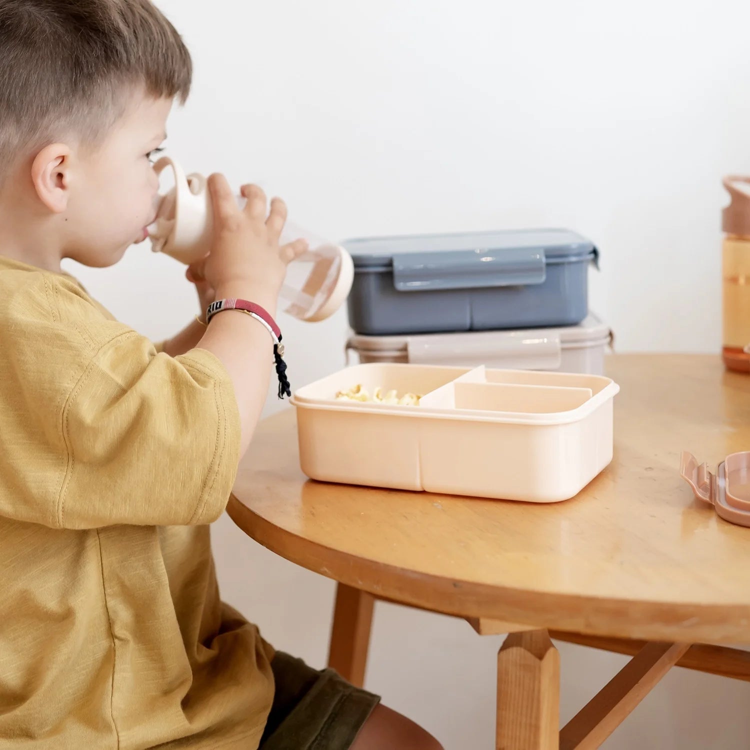 3 Sprouts Recycled Plastic Water Bottle - Sand