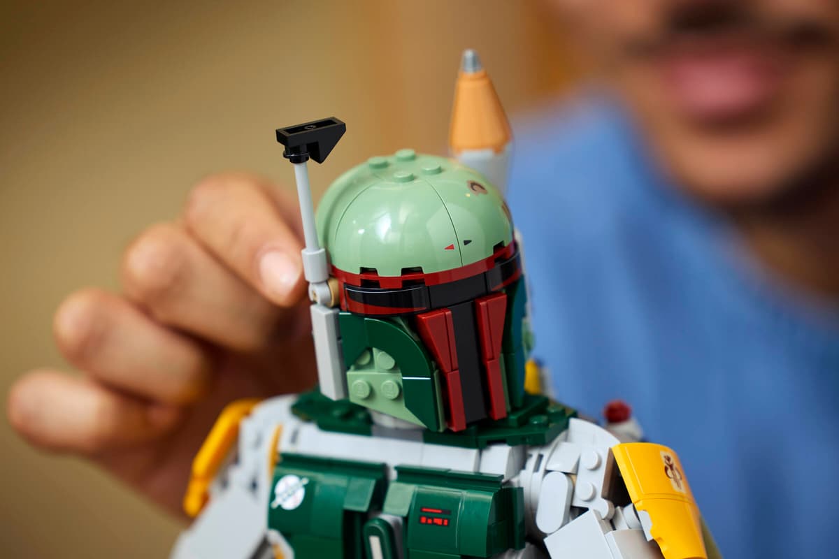 LEGO Star Wars Boba Fett™ – 1,544-Piece Poseable Bounty Hunter Display Figure from Return of the Jedi (Ages 18+) [75455]