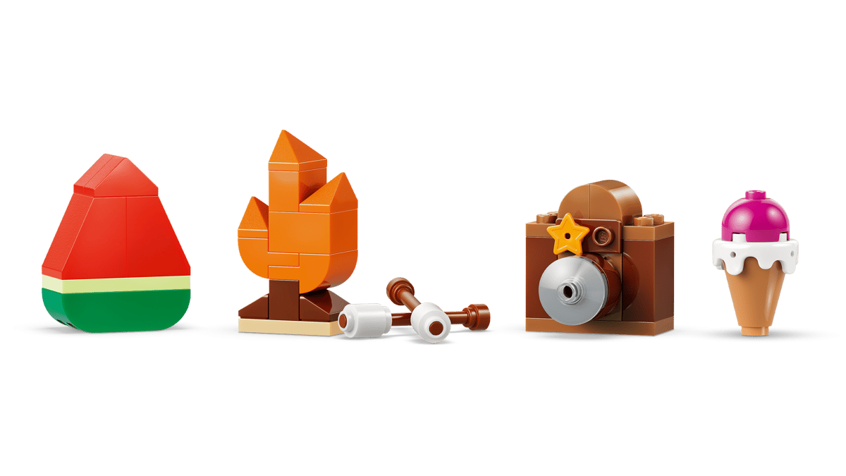 LEGO Bluey Brick-Built Bluey Family (11217) | Bluey Building Set for Ages 4+