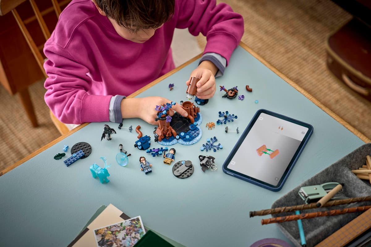 LEGO Harry Potter Forbidden Forest: Expecto Patronum (76475) | Harry Potter Building Set for Ages 8+