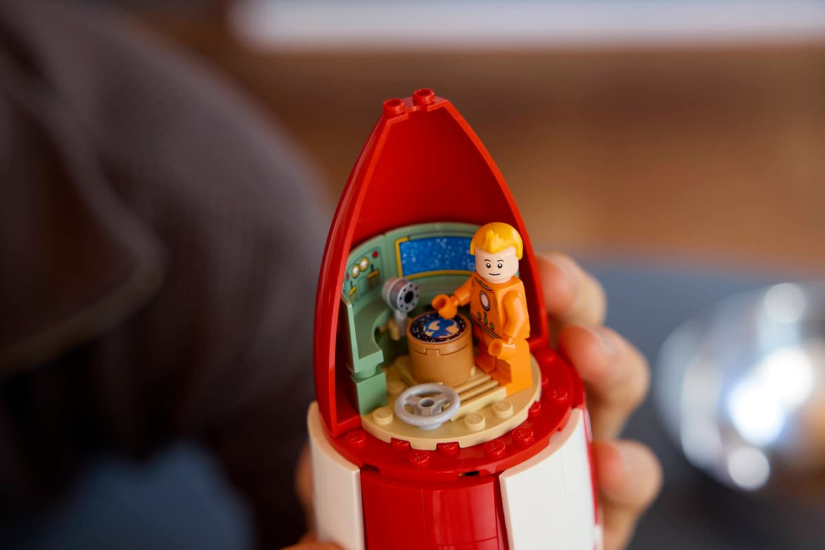 LEGO Ideas Tintin® Moon Rocket (21367) – Collectible Display Building Set for Adults