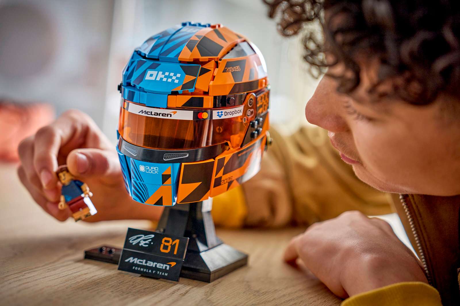 LEGO Editions McLaren Mastercard F1® Team Oscar Piastri Helmet [43017]