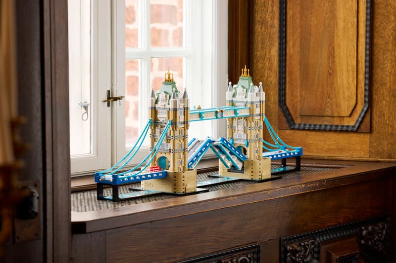 LEGO Architecture Tower Bridge – 3,745-Piece Iconic London Landmark Building Set for Adults 18+ [21067]