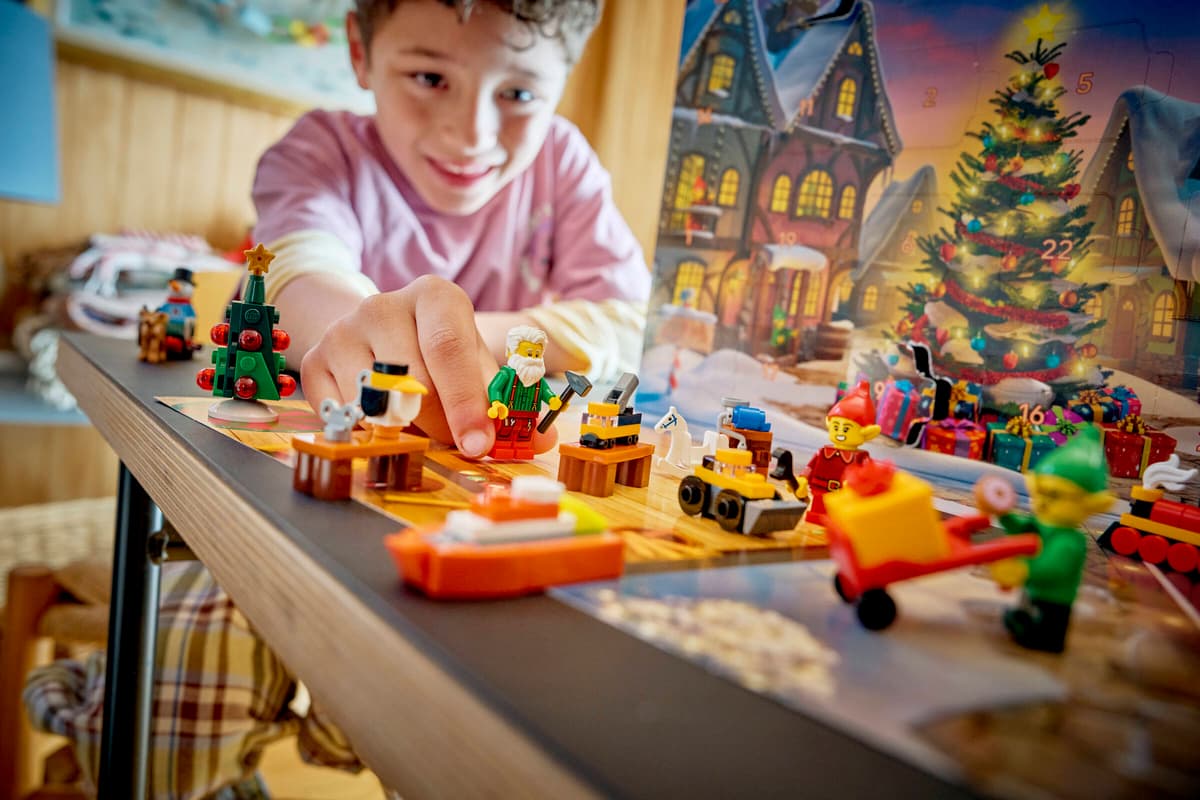 LEGO City 2026 Advent Calendar – 24-Day Holiday Countdown Building Set (Ages 5+, 336 Pieces) (60510)