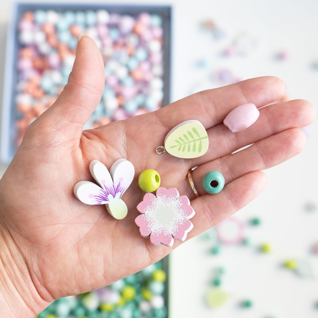 Djeco Wooden Beads Leaves and Flowers