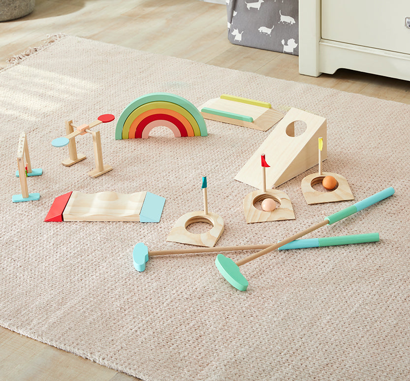 Good Wood Mini Golf Game