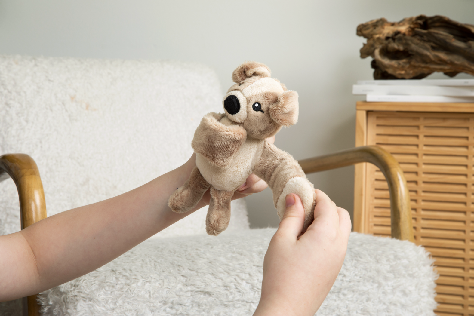 Hugimals Hug Baby Charlie the Puppy – Small Weighted Baby Plush for Comfort & Calm (Ages 0+)