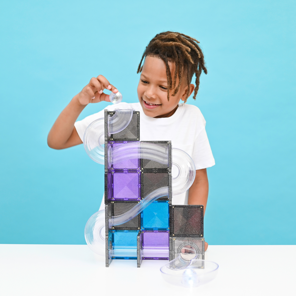 Connetix Ball Run Galaxy Pack 61-Piece – Glitter Magnetic Tiles Ball Run with Light Balls & Space Colour Palette (Ages 3+)