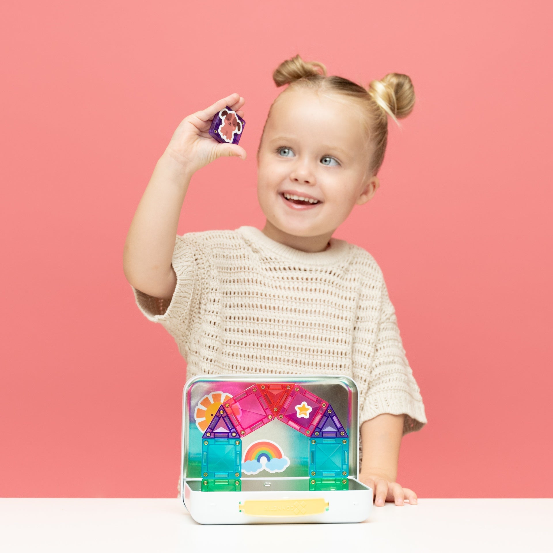 Connetix Travel Mini Pack 32-Piece – Magnetic Tiles in Carry Tin with Smart Spin™ Technology & Reusable Stickers (Ages 3+)
