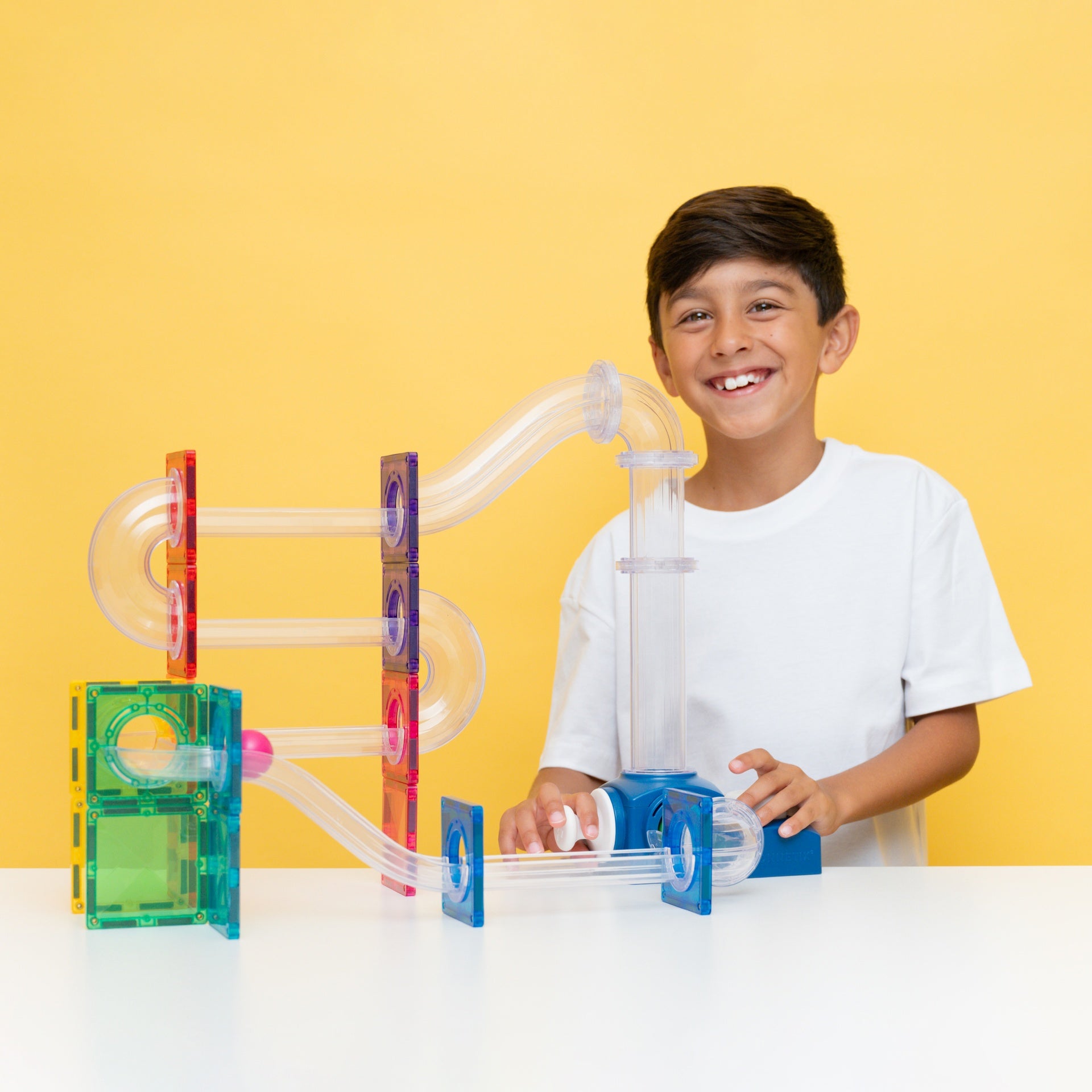 Connetix Ball Run Launcher Pack 47-Piece – STEAM Magnetic Tile Ball Run with Launch Button & Wooden Balls (Ages 3+)