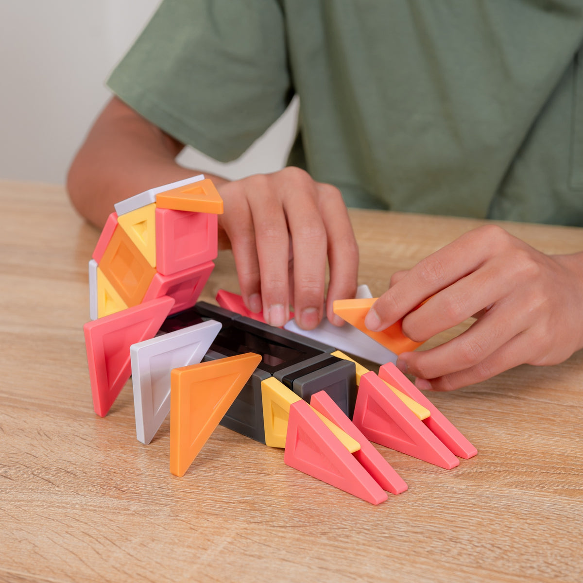Connetix PRO Build It 4 Ways Creatures Pack – 36-Piece Precision Magnetic Tiles with Smart Spin™ Technology & Collectible Tin (Ages 5+)
