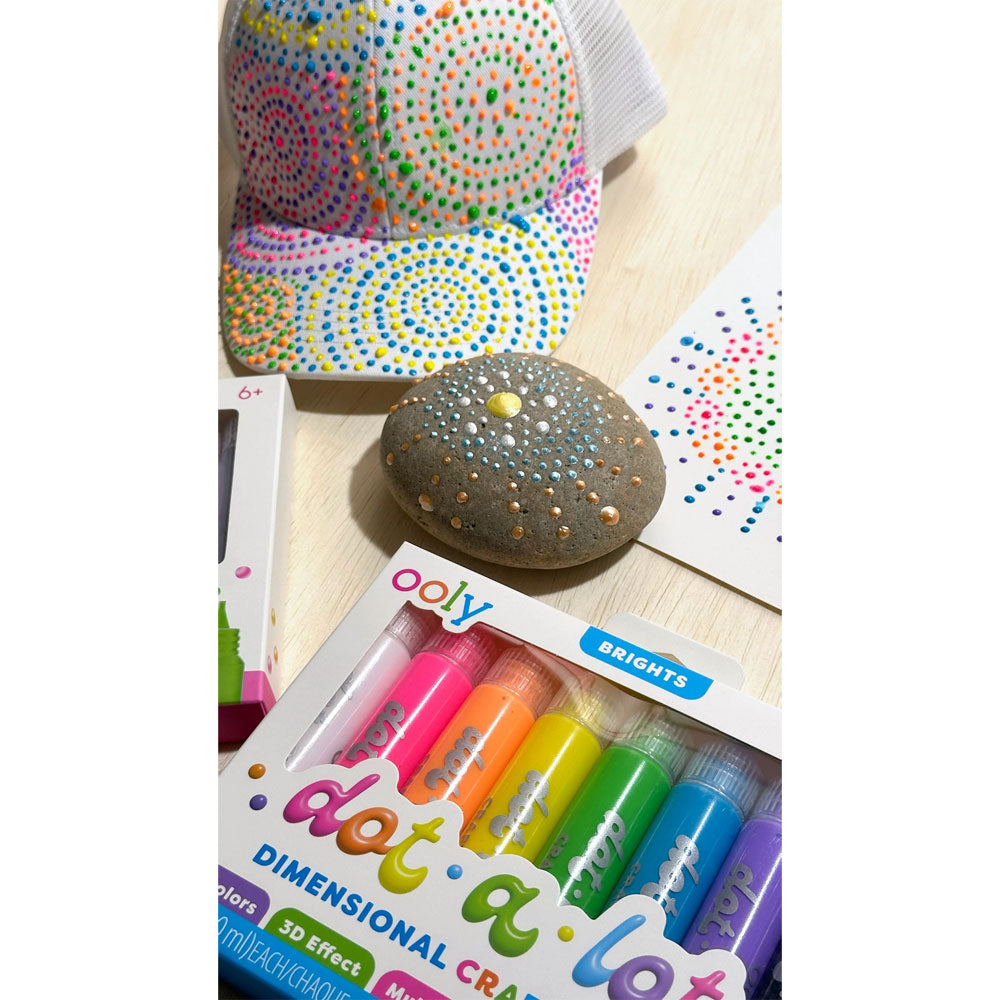 Ooly Dot-A-Lot 3D Dimensional Craft Paint – Bright Colours (Set of 8)